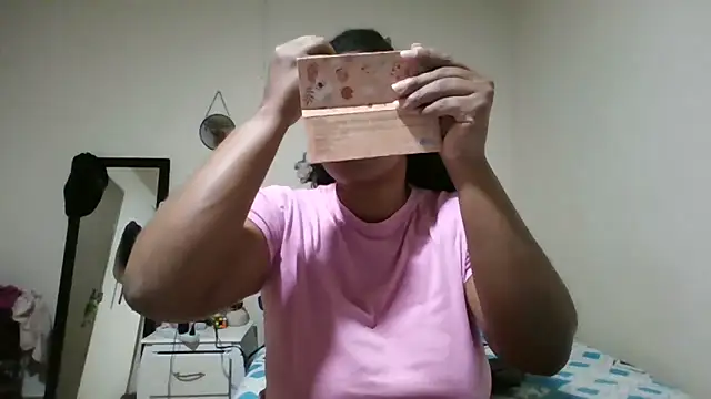 Ivon-09 online show from 25, 4, 2026