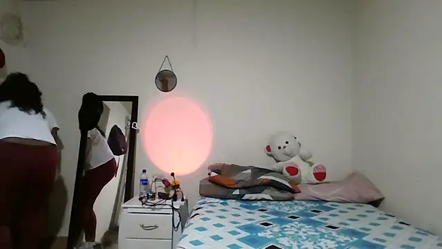 Ivon-09 online show from 27, 4, 2026