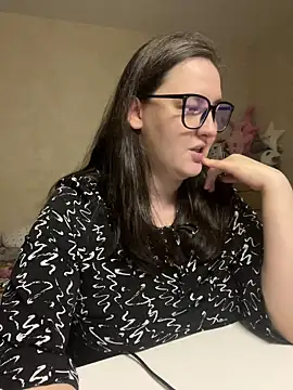 Snapshot of hungry1bunny chatting on 30, 12, 2024 hungry1bunny online show from 30, 12, 2024