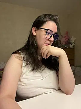 Snapshot of hungry1bunny chatting on 4, 1, 2025 hungry1bunny online show from 4, 1, 2025