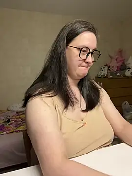 Snapshot of hungry1bunny chatting on 7, 1, 2025 hungry1bunny online show from 7, 1, 2025