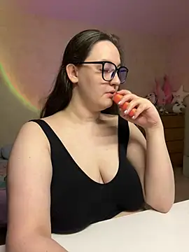 Snapshot of hungry1bunny chatting on 22, 3, 2025 hungry1bunny online show from 22, 3, 2025