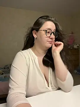 hungry1bunny online show from 7, 6, 2026