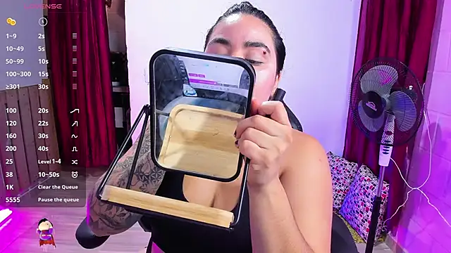 Snapshot of Sharon_hils chatting on 3, 1, 2025 Sharon hils online show from 3, 1, 2025