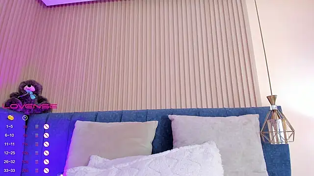 kathecute   online show from 8, 2, 2025