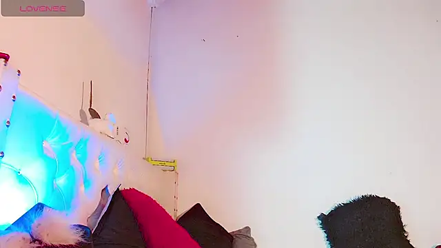 HELEM  S7 online show from 19, 2, 2025