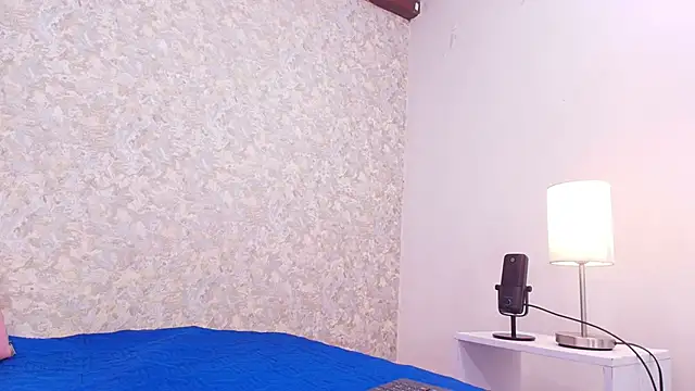 nicol f online show from 26, 1, 2025