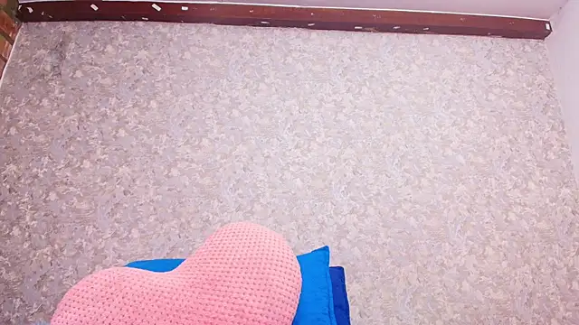 nicol f online show from 10, 2, 2025