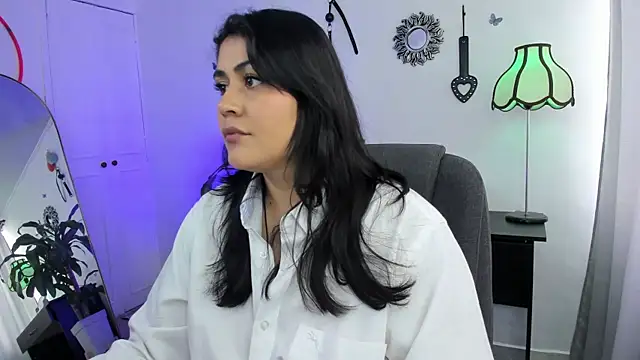 GretaX-X online show from 8, 9, 2025