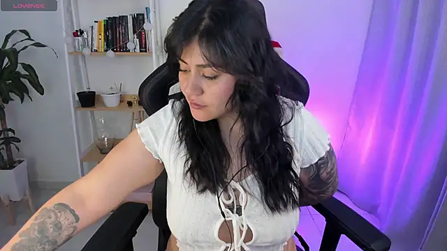 GretaX-X online show from 18, 11, 2025