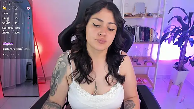 GretaX-X online show from 8, 4, 2026