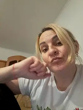 Malichkaanna30 online show from 8, 2, 2025