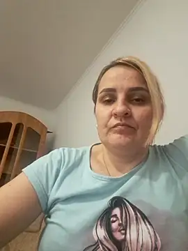 Malichkaanna30 online show from 12, 2, 2025