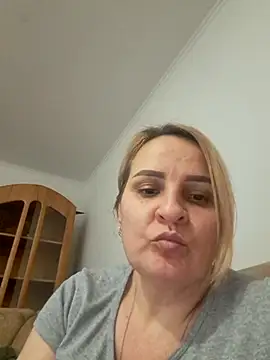 Malichkaanna30 online show from 21, 2, 2025