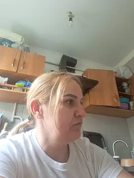 Malichkaanna30 online show from 10, 4, 2026