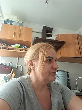 Malichkaanna30 online show from 14, 4, 2026