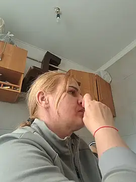 Malichkaanna30 online show from 16, 4, 2026