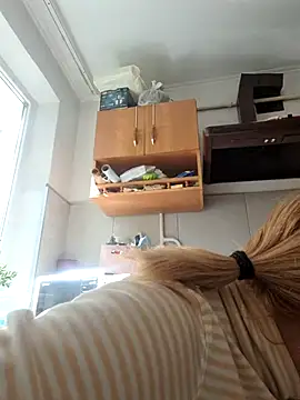 Malichkaanna30 online show from 18, 4, 2026