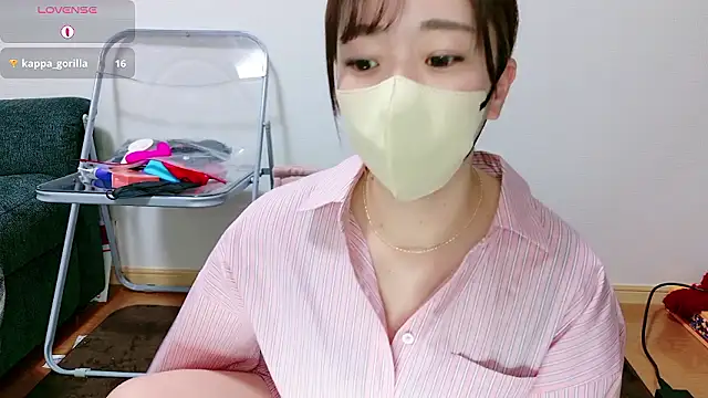 Rio chan  online show from 23, 4, 2026