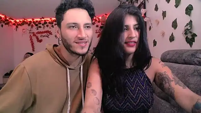 Afroditapoloo online show from 15, 1, 2025