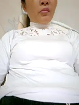 Lovepussyhair online show from 6, 1, 2026