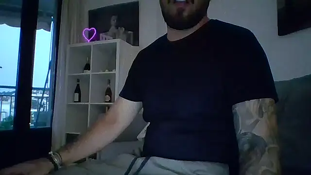 bobotatto online show from 1, 8, 2026