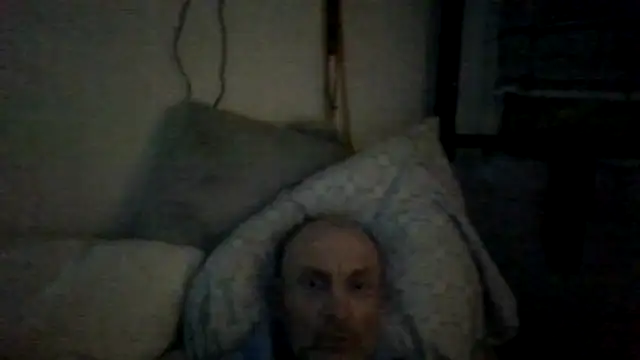 Snapshot of LayingRealism chatting on 8, 4, 2026 LayingRealism online show from 8, 4, 2026