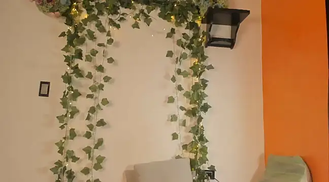 Cataleya19   online show from 5, 3, 2025