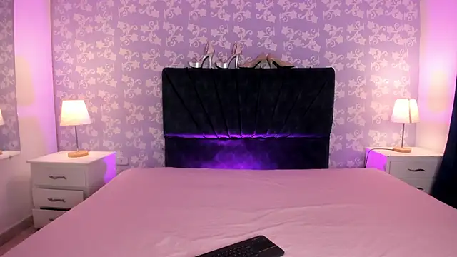 BritneySweet  online show from 23, 4, 2026