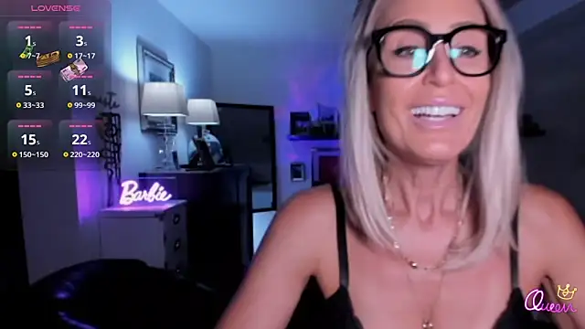 VelvetBarbie online show from 23, 4, 2026