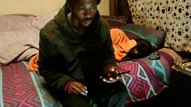 Snapshot of RGTM75 chatting on 19, 12, 2025 RGTM75 online show from 19, 12, 2025