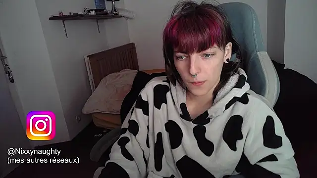 Snapshot of Nixxy_naughty chatting on 17, 3, 2025 Nixxy naughty online show from 17, 3, 2025