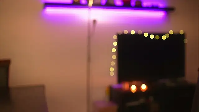 Bellis Perenis online show from 4, 12, 2024