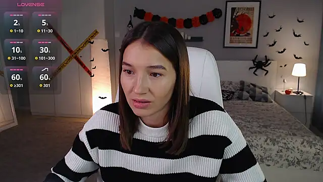 Bellla Haddid online show from 25, 10, 2025