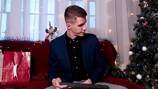 Chris Brien online show from 28, 12, 2024