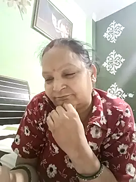 Kavya kapoor online show from 25, 7, 2026