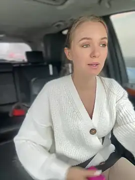 Devill Angel  online show from 14, 12, 2024