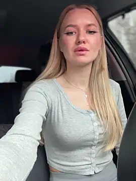 Devill Angel  online show from 21, 12, 2025