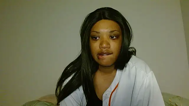 thekelliecapri online show from 8, 2, 2025