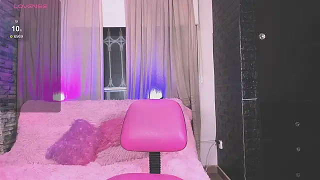 kitty queen10 online show from 21, 3, 2025