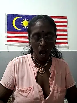 mamakarma1403 online show from 4, 10, 2025