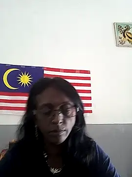 mamakarma1403 online show from 6, 11, 2025