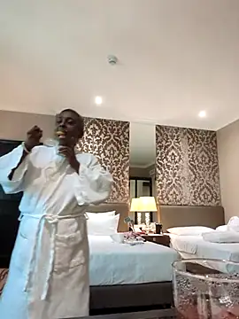 mamakarma1403 online show from 25, 4, 2026