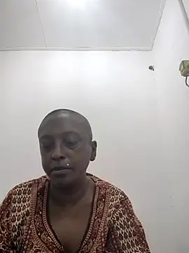 Snapshot of mamakarma1403 chatting on 24, 5, 2026 mamakarma1403 online show from 24, 5, 2026