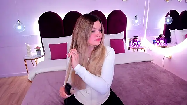 ZaraBloom online show from 2, 3, 2026