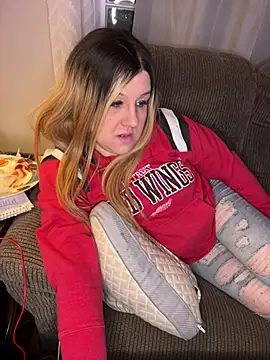 PuckBunny17 online show from 14, 1, 2025