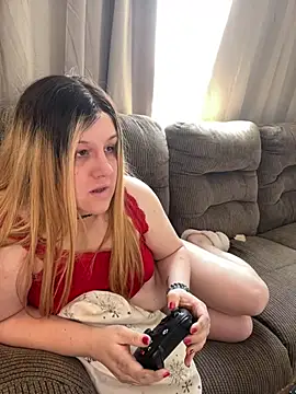 PuckBunny17 online show from 6, 2, 2025