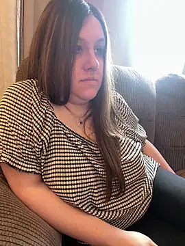 PuckBunny17 online show from 27, 4, 2026