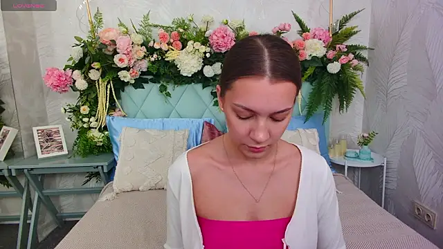 AliceBrayan online show from 2, 2, 2026