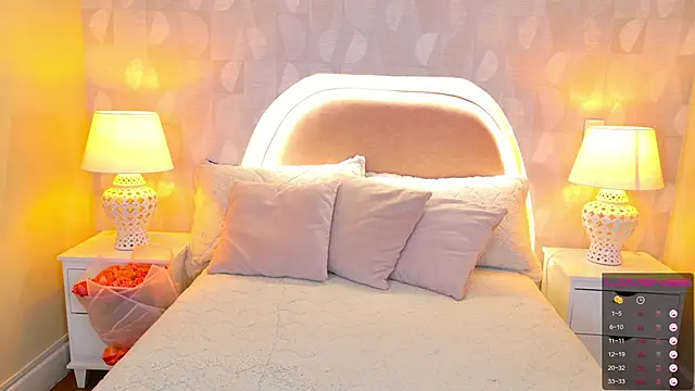 Snapshot of april_rousse chatting on 22, 2, 2025 april rousse online show from 22, 2, 2025